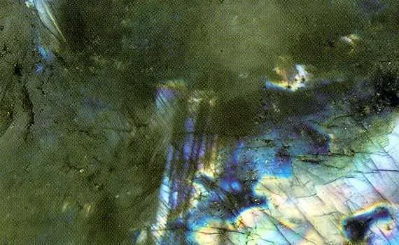 labradorite blue river 1732
